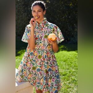 RO'S GARDEN Anthropologie 
Vibeka Ruffled Mini Dress 100% cotton size medium